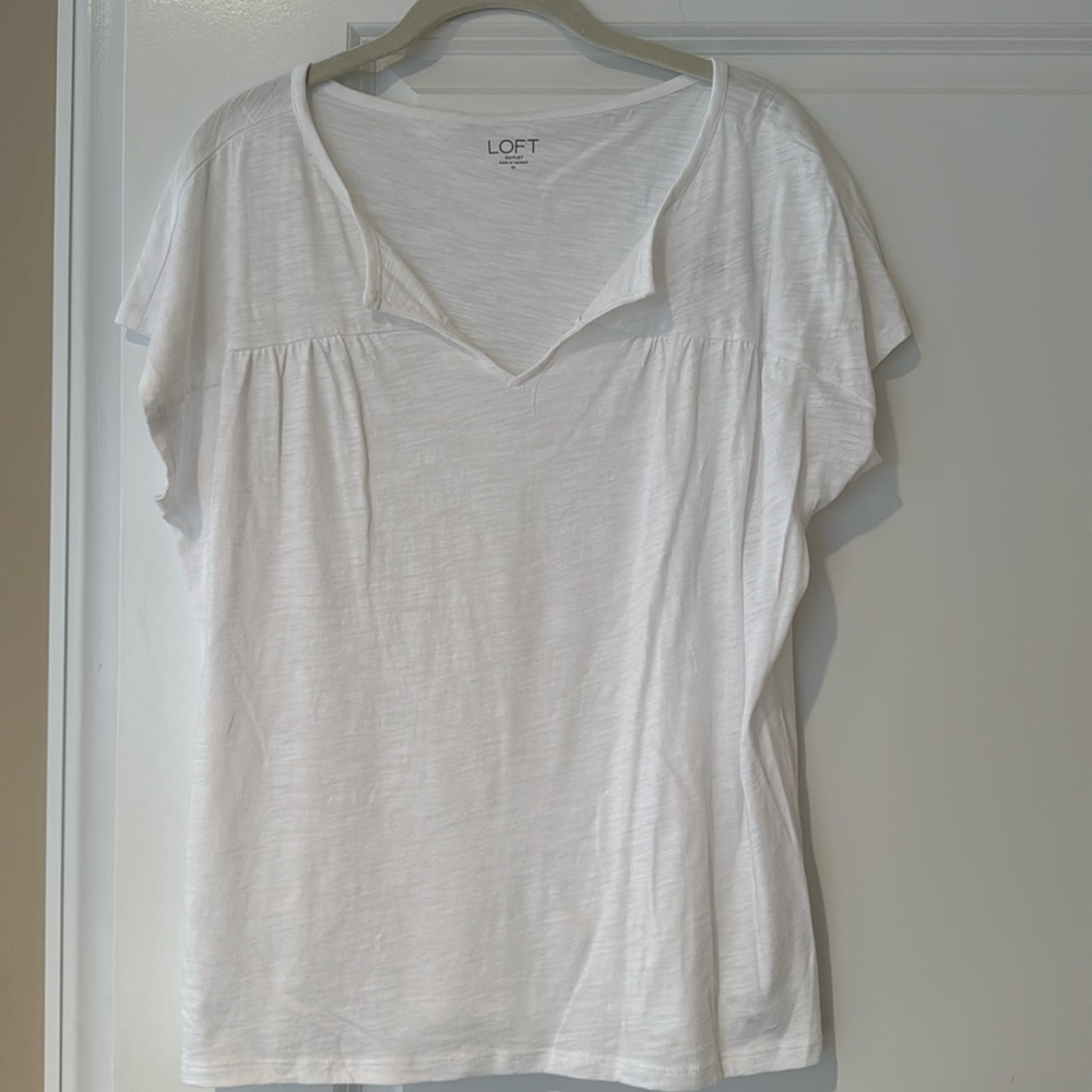 NWT LOFT V-Neck Tee